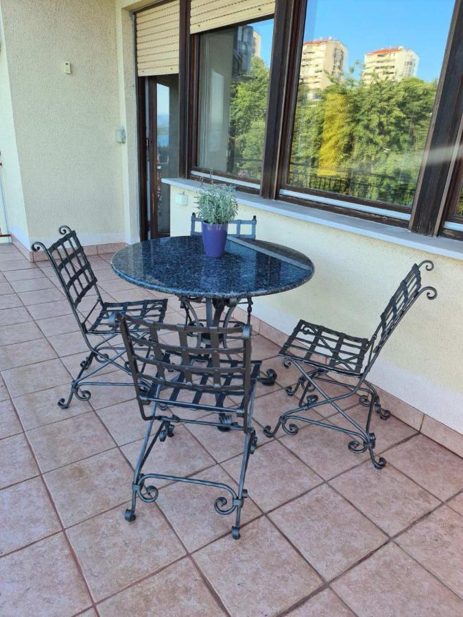 Amore Koper Apartment Bagian luar foto