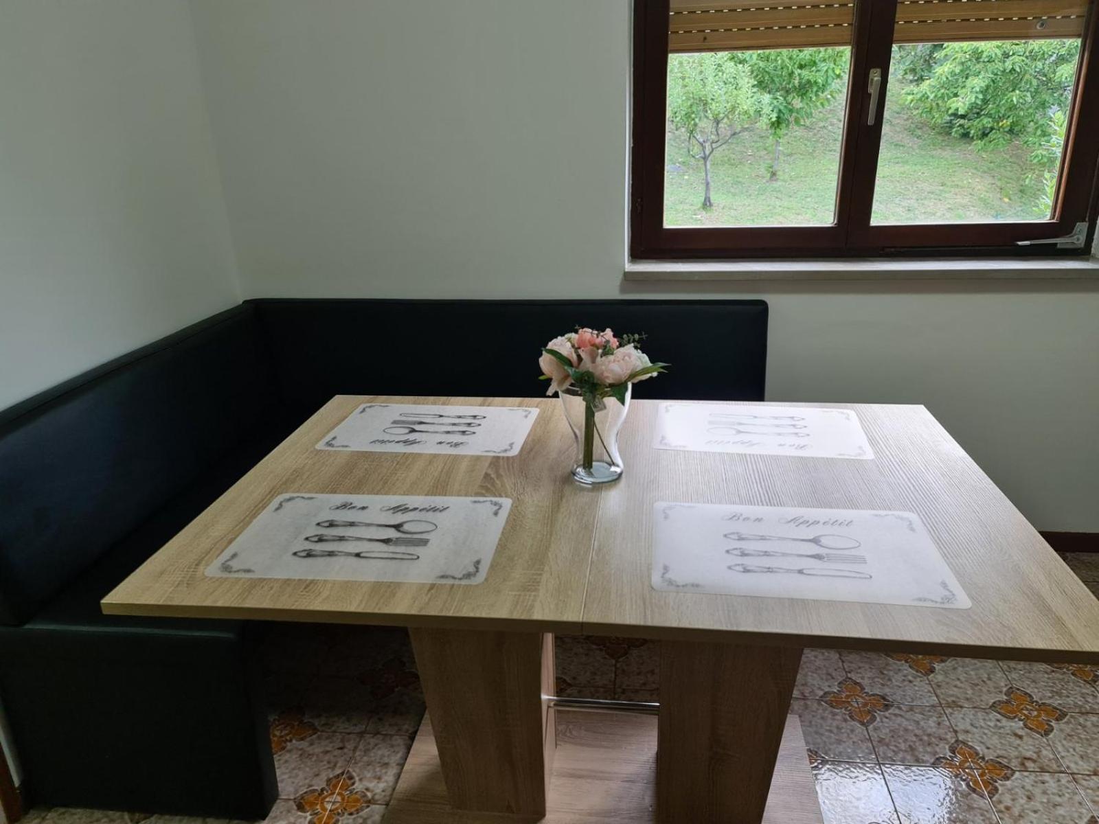 Amore Koper Apartment Bagian luar foto