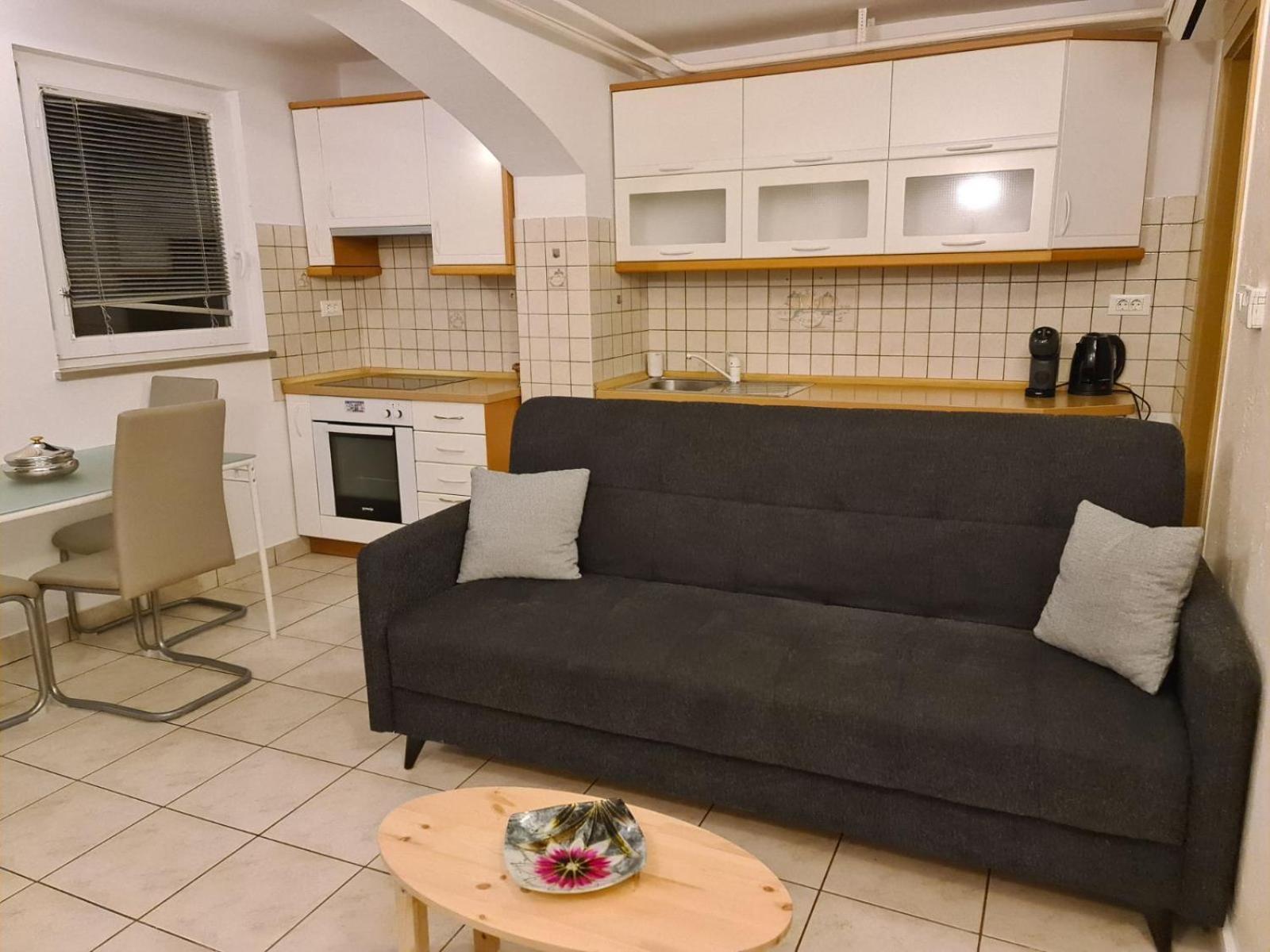 Amore Koper Apartment Bagian luar foto