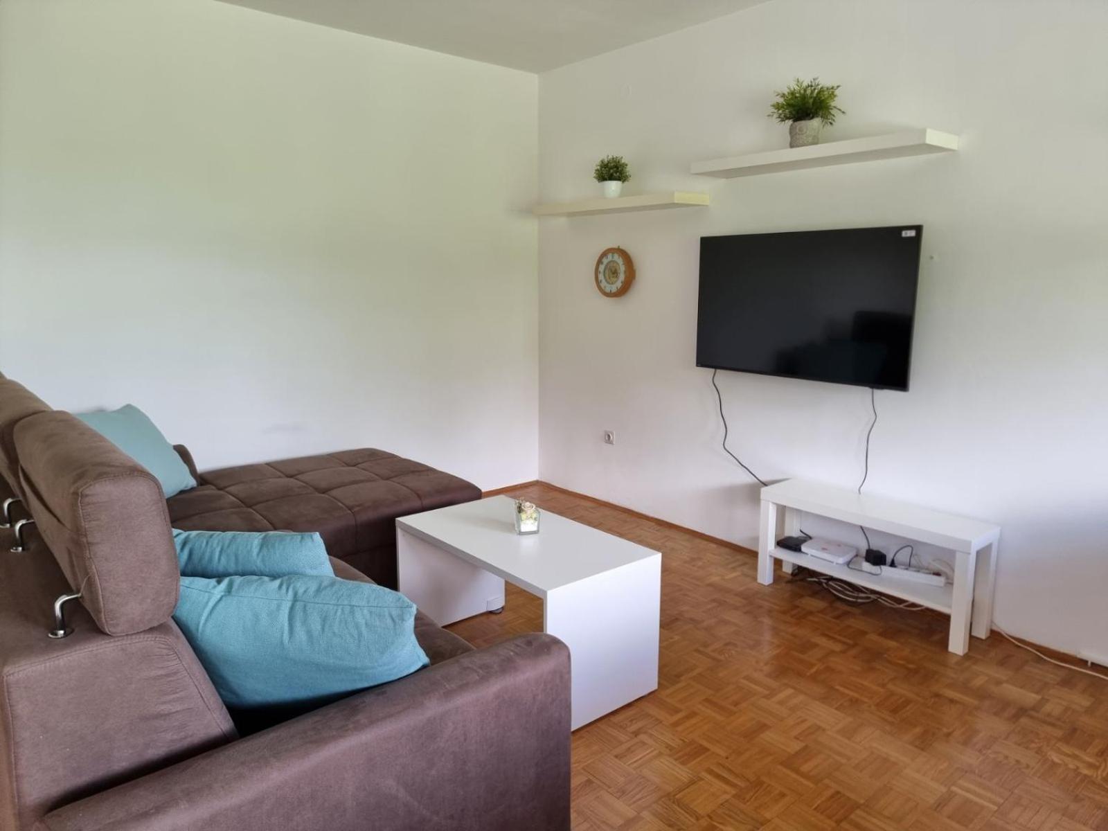 Amore Koper Apartment Bagian luar foto